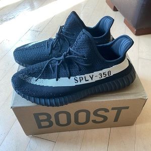 Adidas Yeezy Boost 350 v2
